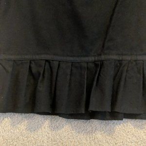 🌻 Mossimo black skirt